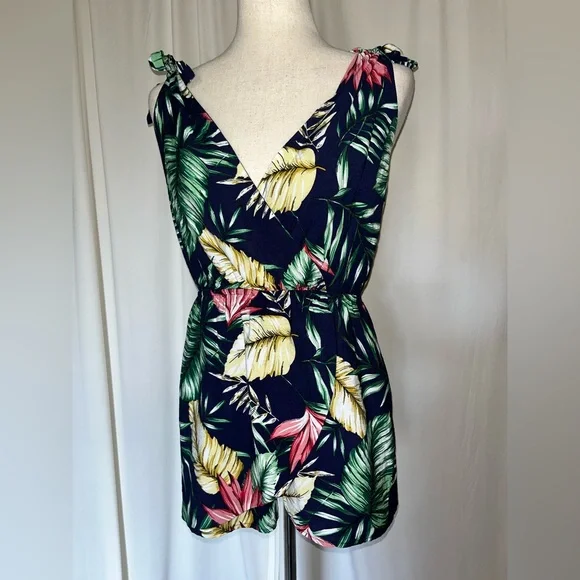 Superdown Penelope Romper in Navy with Tropical Green Palm Leaf Print - Picture 2 of 6